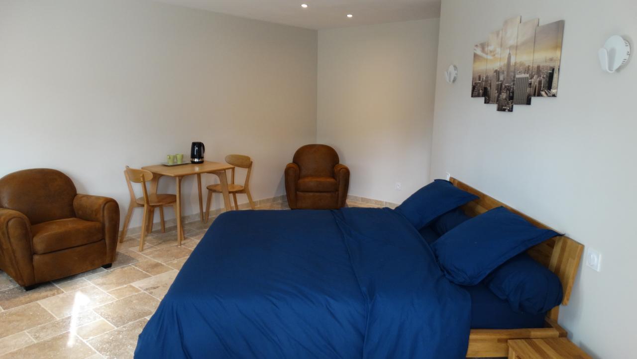 Bed and Breakfast Moulin De Reigner Anche  Екстер'єр фото